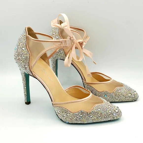 Betsey Johnson Iris pumps NWOB - Picture 2 of 12